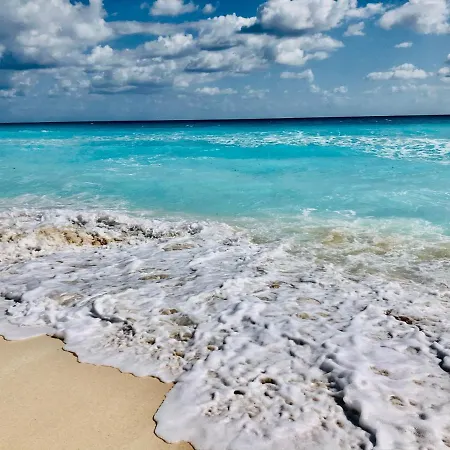 Solymar Beach Condos Cancun Exterior photo