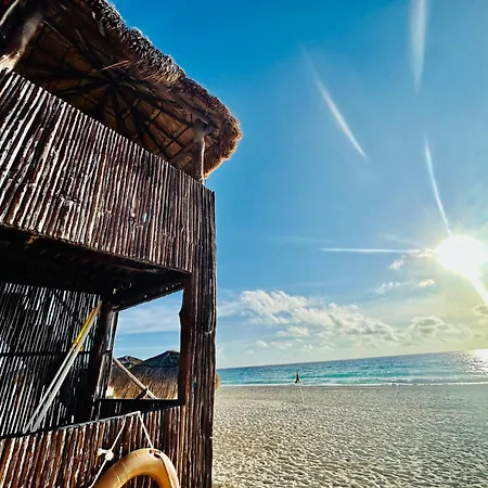 Solymar Beach Condos Cancun Exterior photo